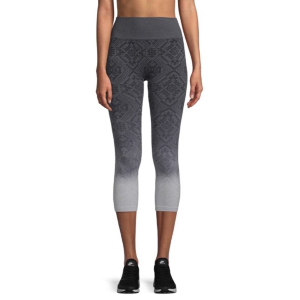 NEW ✨ ELECTRIC YOGA Ombre Jacquard Capri